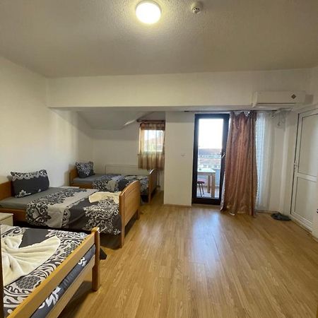 Ela Hostel بريزرن المظهر الخارجي الصورة